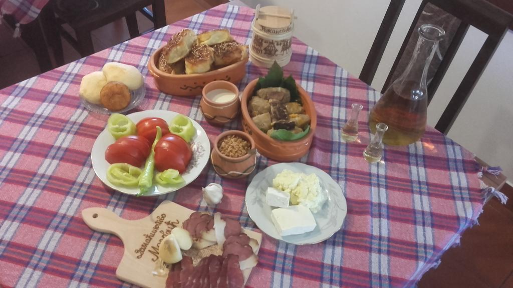 Seoski Turizam Melovic Rozanstvo Exteriér fotografie